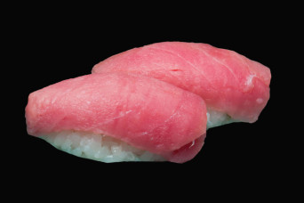 Нігірі з тунцем